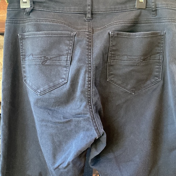 NY&C Women’s Black Pant - Picture 4 of 4